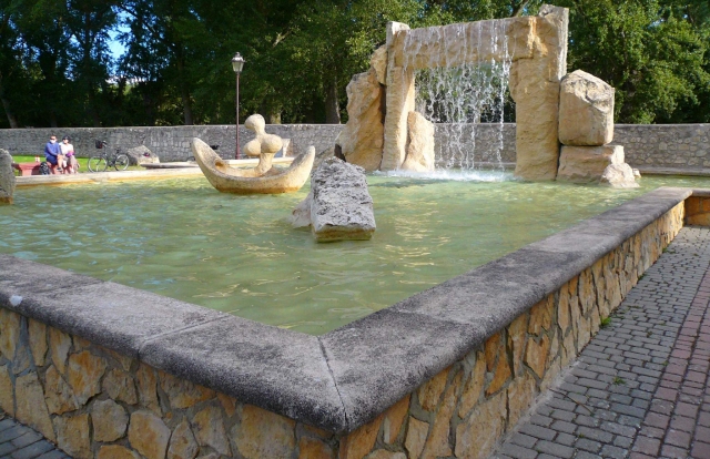 Fountain near Logroño.