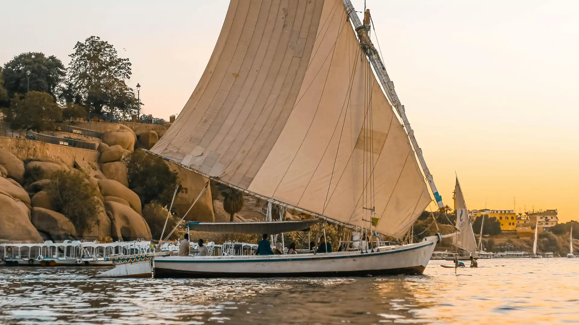 Travel to Egypt with AlanSpeak Travel